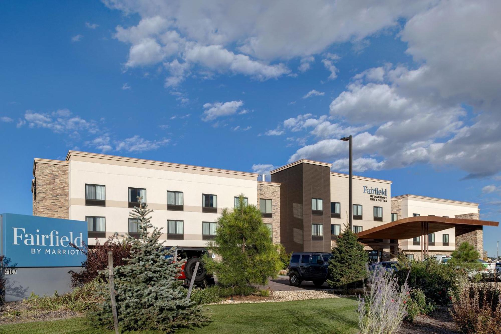Fairfield Inn & Suites By Marriott Colorado Springs East Exterior photo
